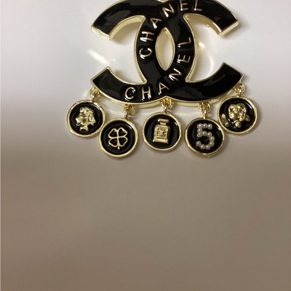 CHANEL Black and Gold Iconic Charm Brooch - Picture 2 of 4